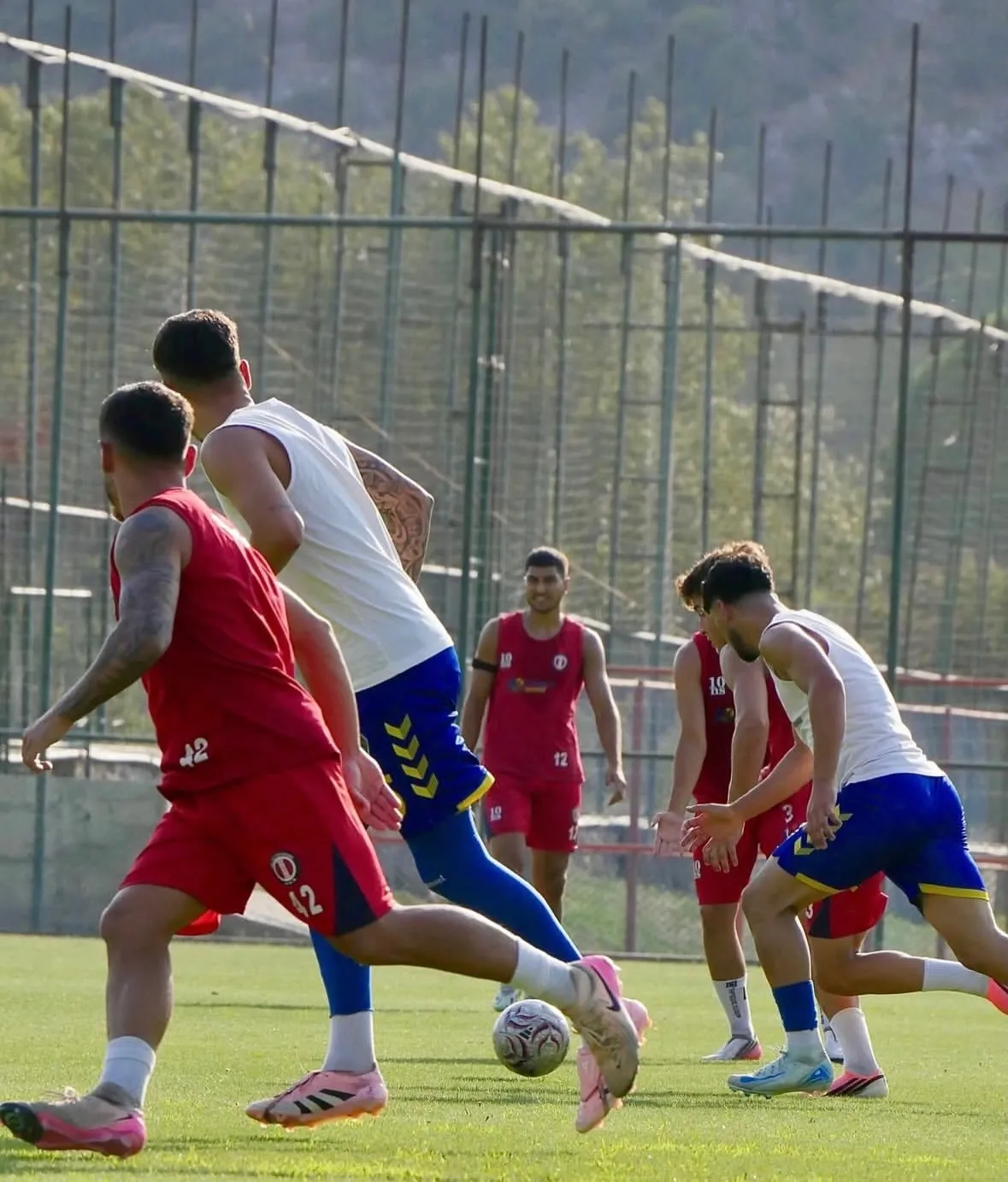 Bucaspor 1928'de öz kaynak devri: Gençler sahada pişiyor