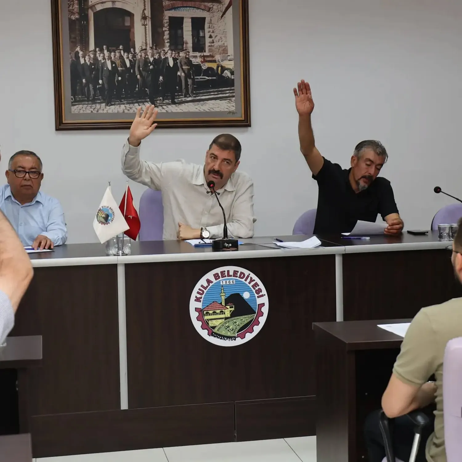 Kula’da üreticinin su isyanı: Hazırlanan iyileştirme raporu meclis gündemine alınmadı