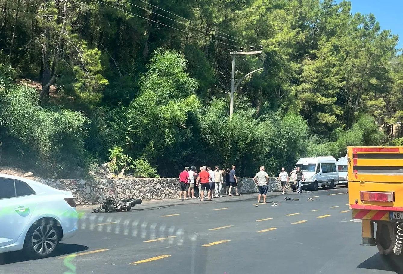 Marmaris’te motosiklet faciası: Sollama hamlesi can aldı