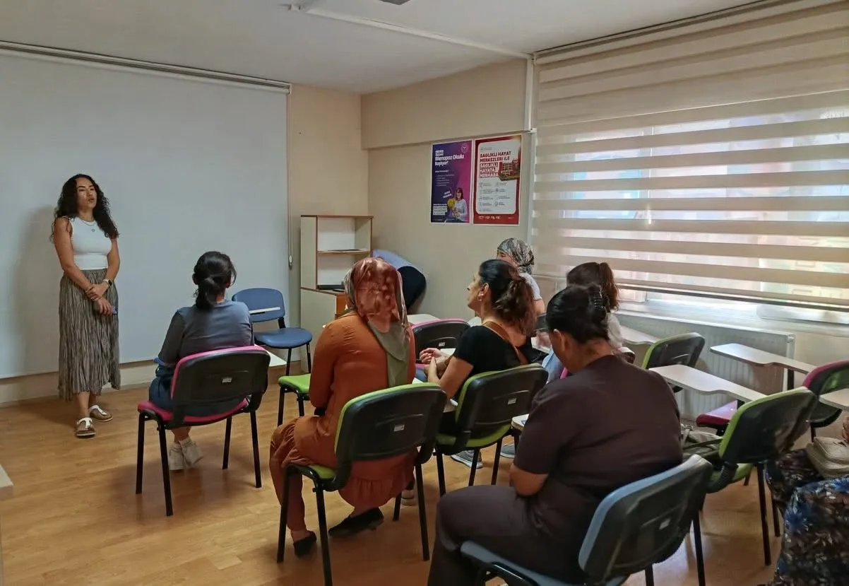 Söke'de kadınlar için yeni dönem: Menopozu sağlıklı yönetmenin ipuçları anlatıldı