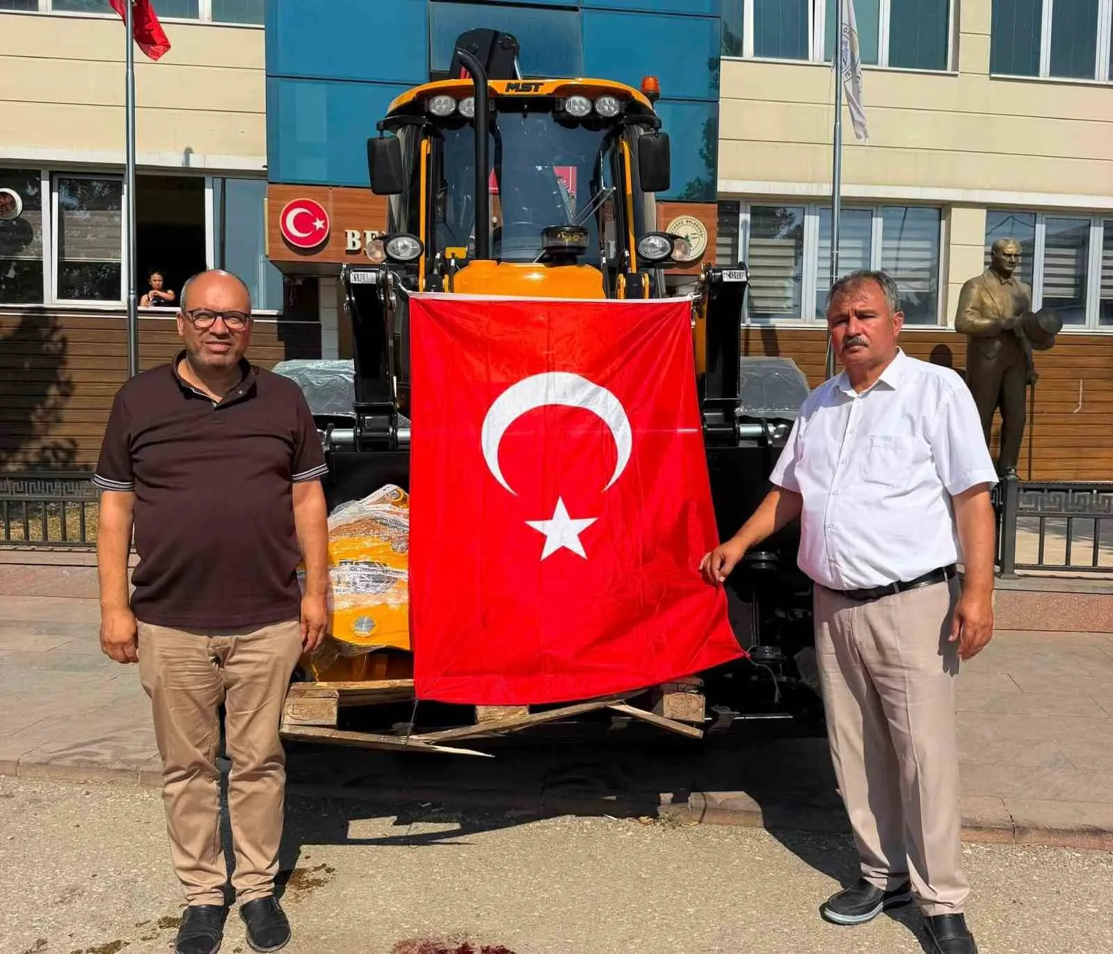 Beyağaç Belediyesi'nde tasarruf ve yatırım dönemi: Filo kendi gücüyle büyüyor