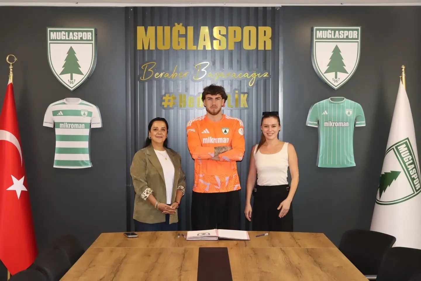 Batıhan Gebecioğlu İmzayı Attı, Muğlaspor'da Kale Artık Daha Güvenli