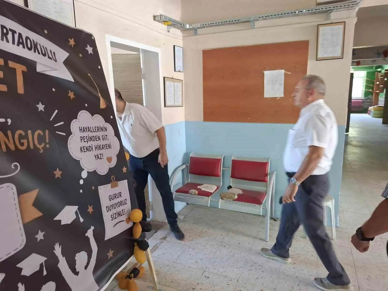 Sarıgöl’de Yeni Eğitim Yılı Mesaisi: Okulda Yerinde Denetim