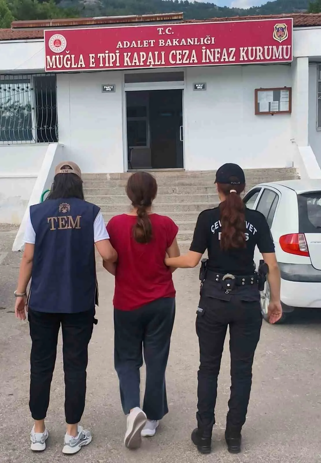 FETÖ firarisi kardeşine kol kanat germişti: İkinci kez tutuklandı