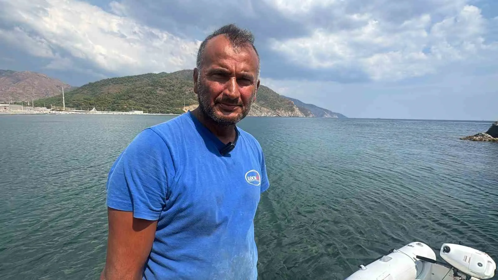 Alevlerin ortasında bir balıkçı: Marmaris’teki yangının görünmez kahramanı