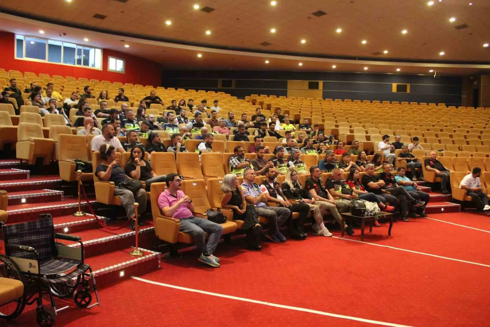 Aydın’da motosikletliler için seferberlik: İki tekerin üzerinde güvenlik dersi