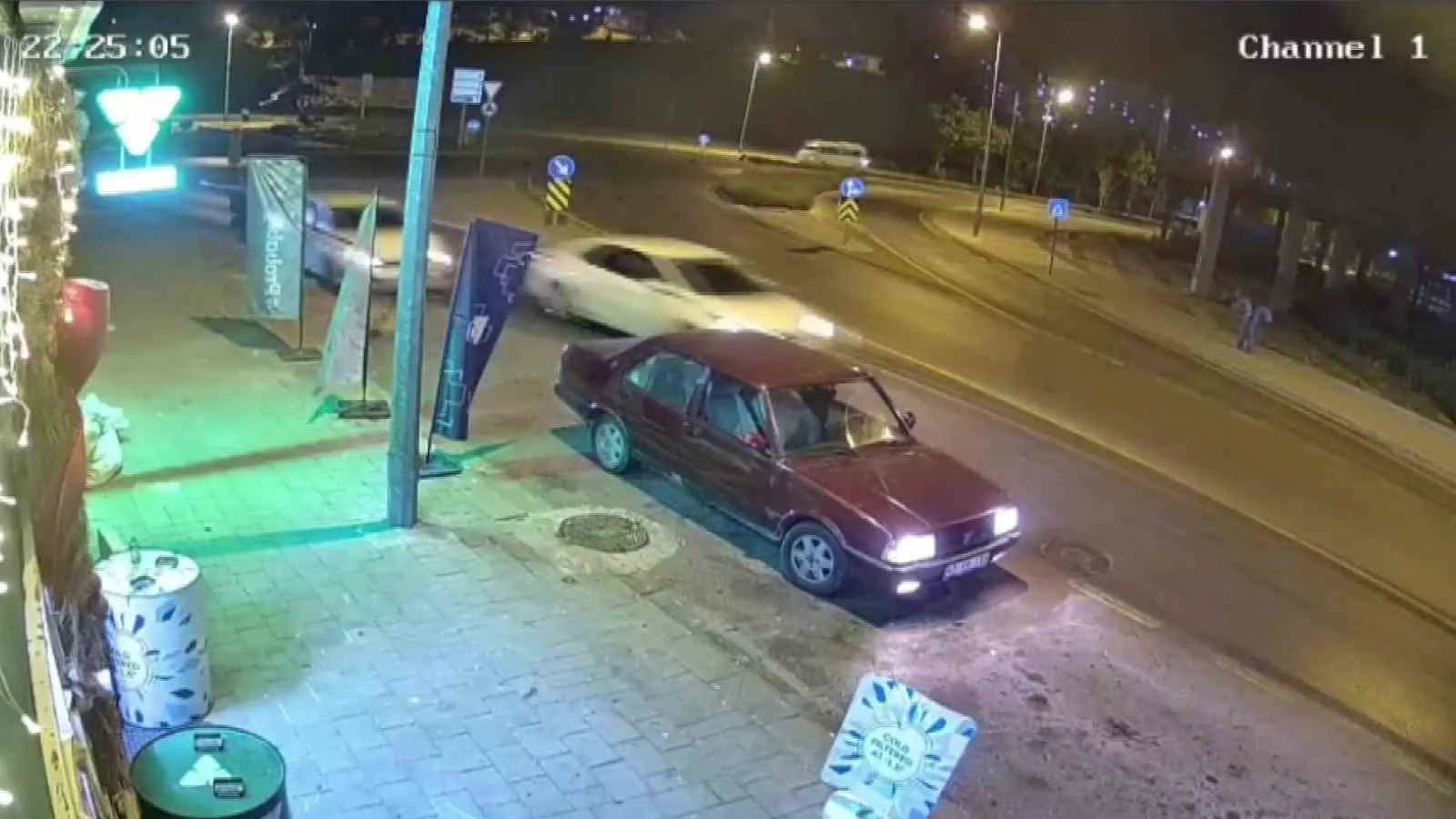 Denizli'de polisten kaçan sürücüye ceza yağdı: Trafiği birbirine kattı