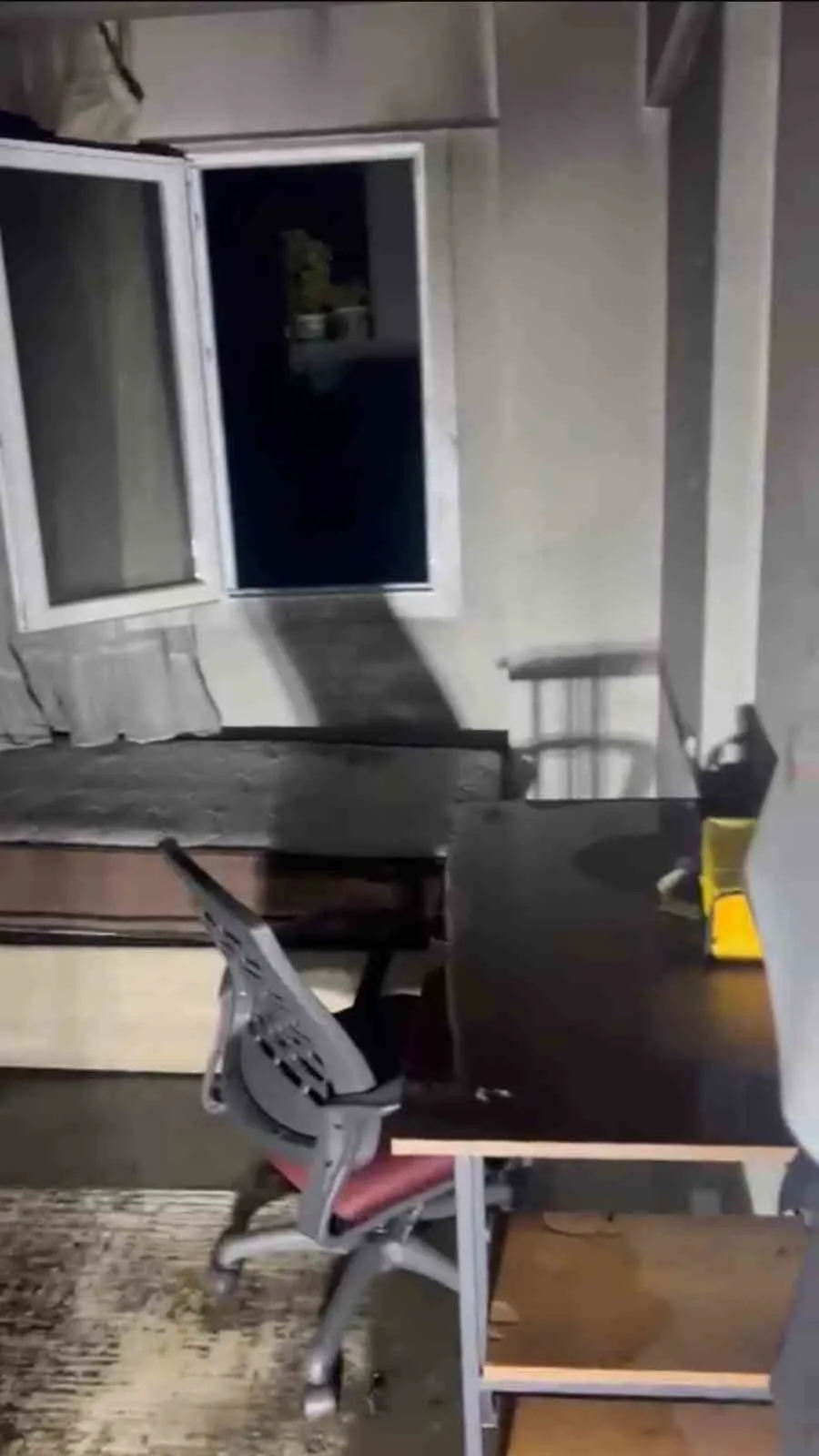 Aydın'da gece yarısı dehşeti: Bir apartman dairesinde çıkan yangın acı sonla bitti