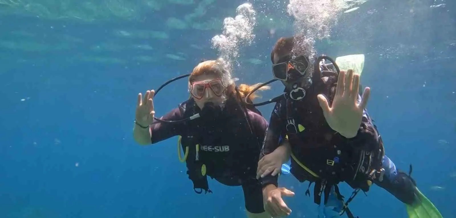 Marmaris’te maviliklere yolculuk: Tatilciler su altının gizemini keşfediyor