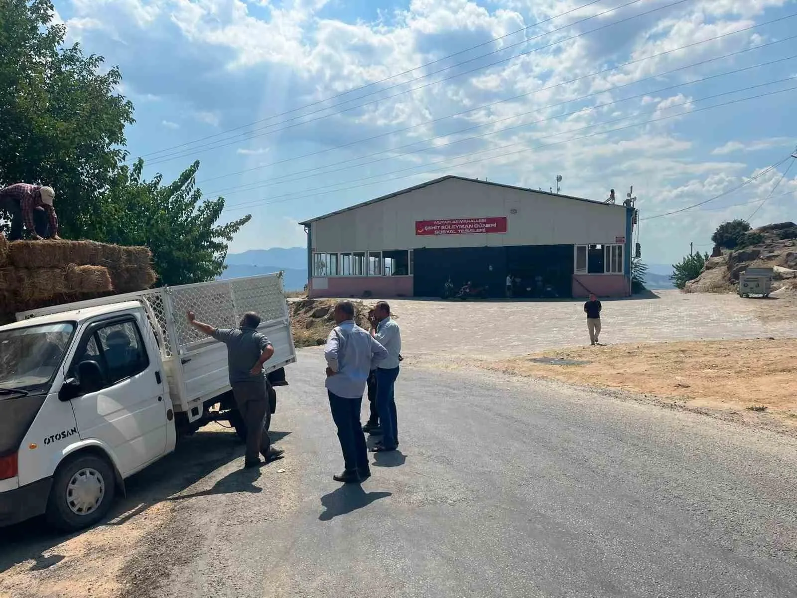 Yangının küle çevirdiği umutları dayanışma yeşertti: Yenipazar’dan Çine’ye uzanan şefkat eli