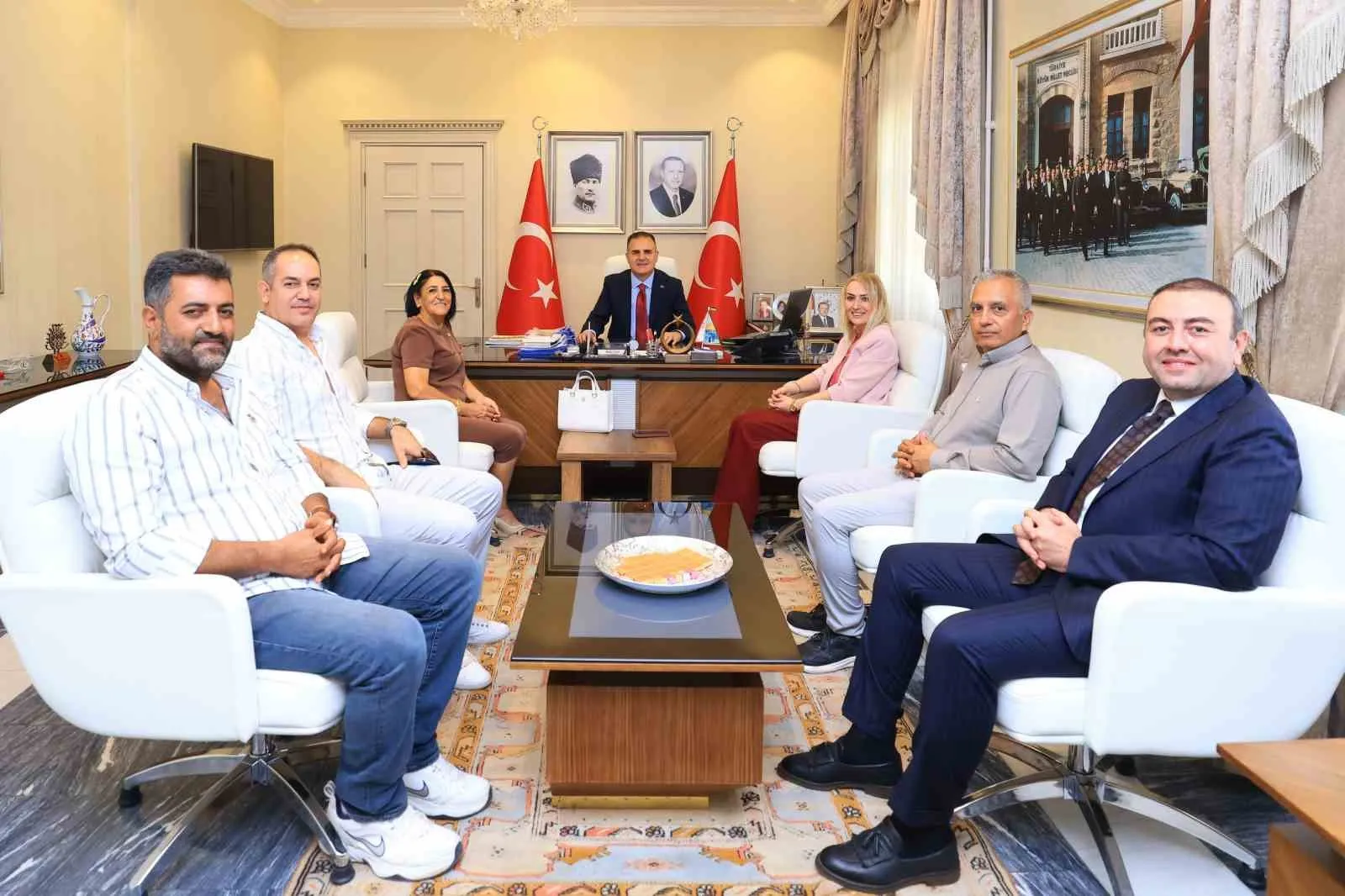 Düğerek Mahallesi'ne Sağlık Yatırımı: Aile Hekimliği ve Acil İstasyon İçin İmzalar Atıldı