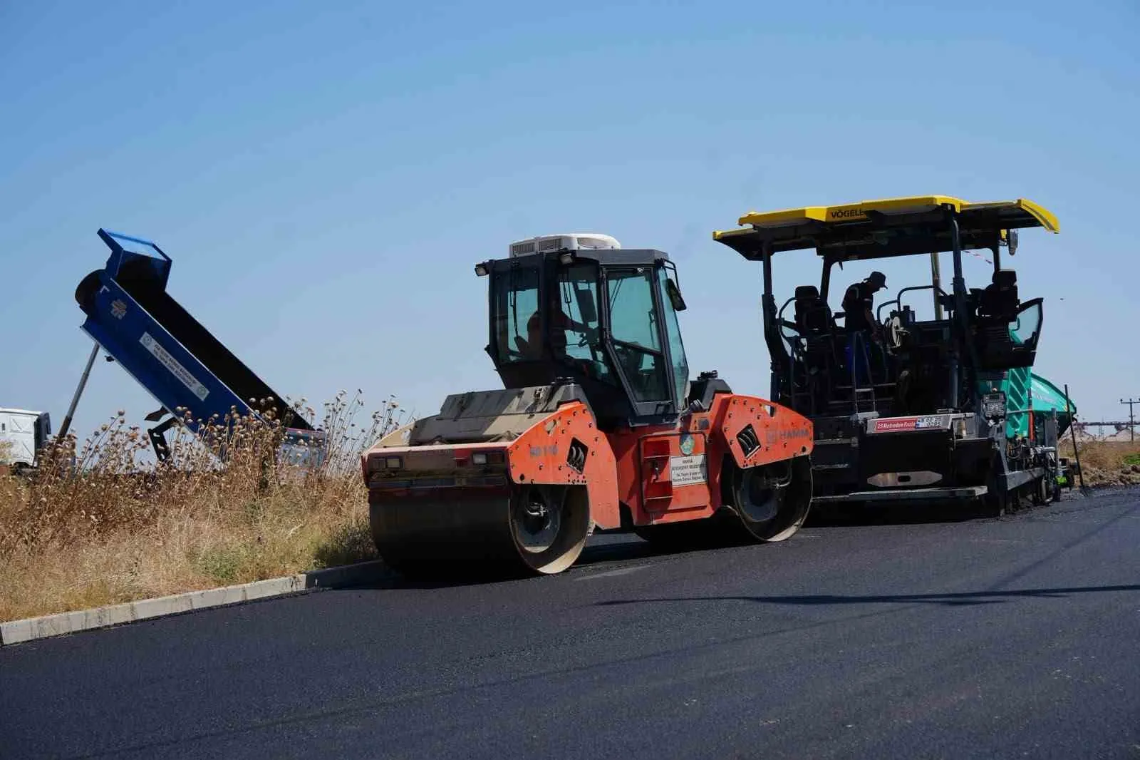 Turgutlu’da Yol Seferberliği Sürüyor: Başkan Akın Sahada İnceledi