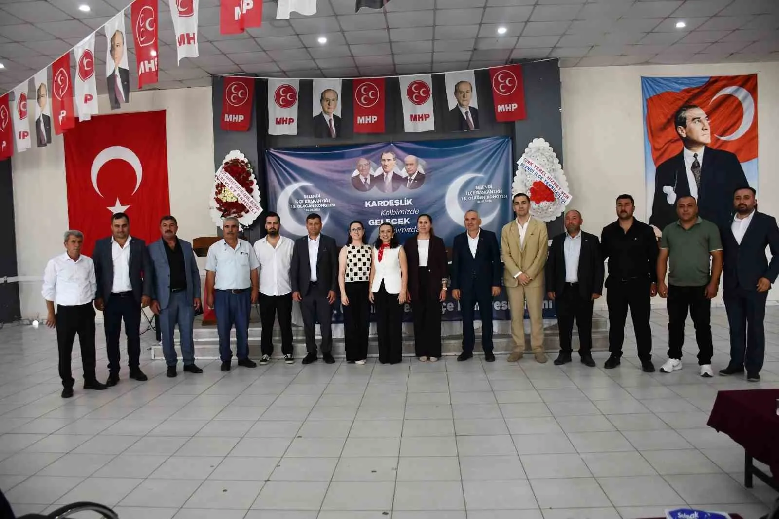 Selendi’de MHP’nin tercihi hukukçu başkan oldu: Gürcan güven tazeledi