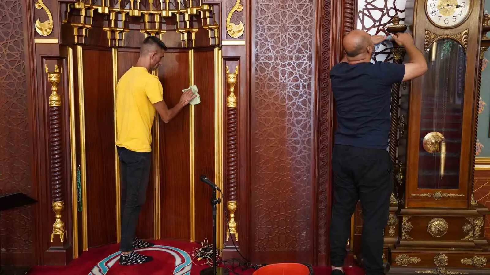 Yunusemre’de ibadethaneler için titiz temizlik dönemi
