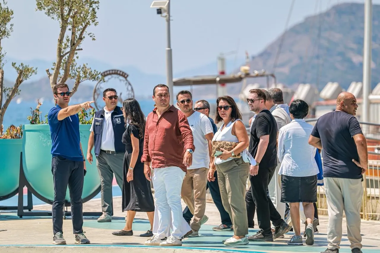 Bodrum’da hizmet trafiği: Başkan Mandalinci sahadaki eksikleri bizzat not etti