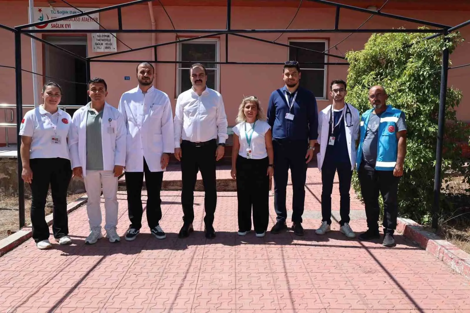 Karacasu’da Evde Sağlık Seferberliği: Kaymakam Battal Hasta Yatağında Dinledi