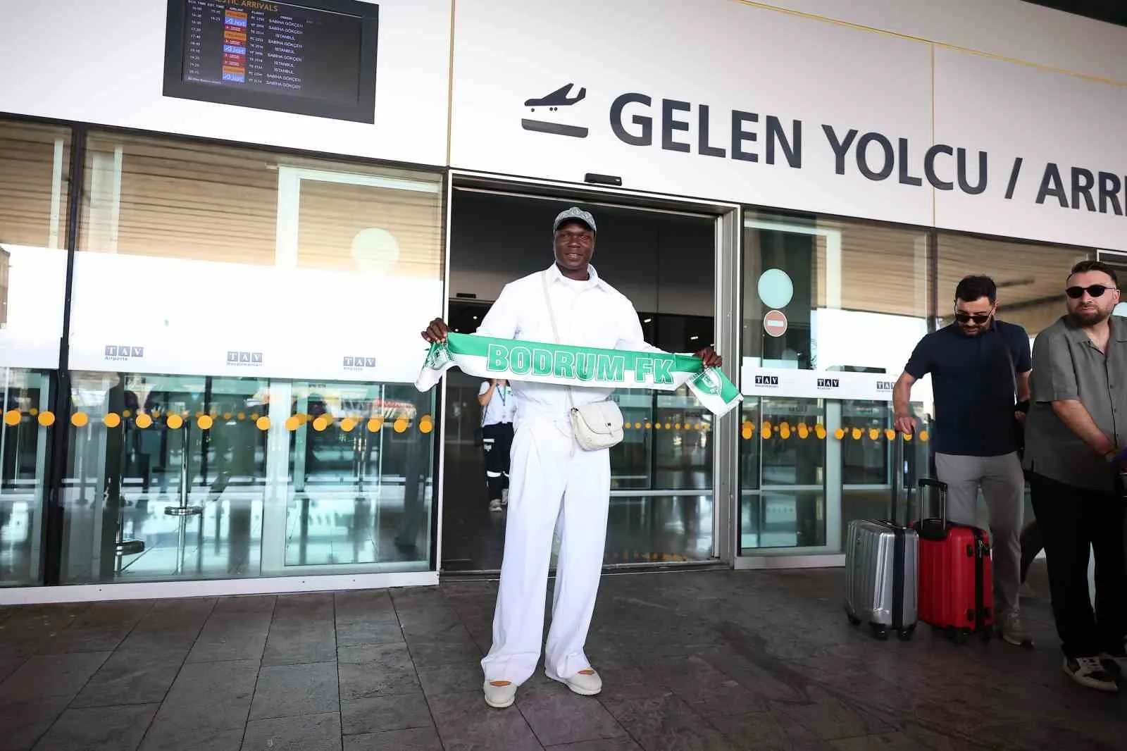 Bodrum FK’nın Yeni Silahı Aboubakar: Tecrübeli Golcü Yeşil-Beyazlı Formayı Giydi