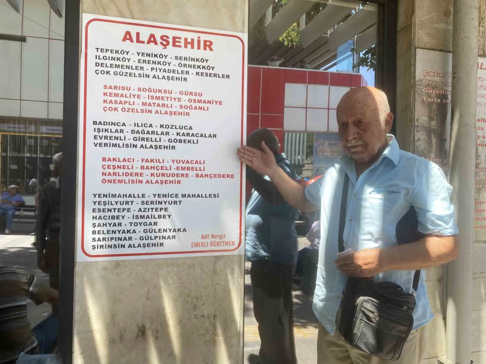 Emekli öğretmenin kaleminden Alaşehir’in mahalleleri: Belediye binasında sanatsal imza