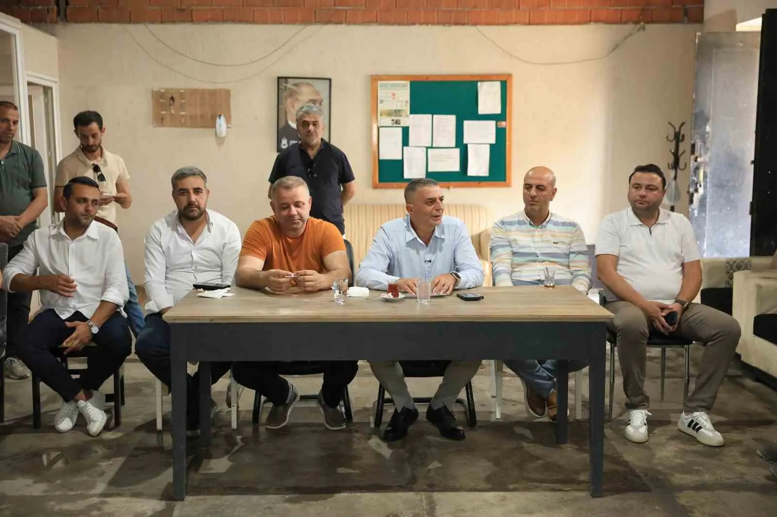Şehzadeler’de hizmetin mutfağına girdi: Başkan Şimşek’ten saha mesaisi