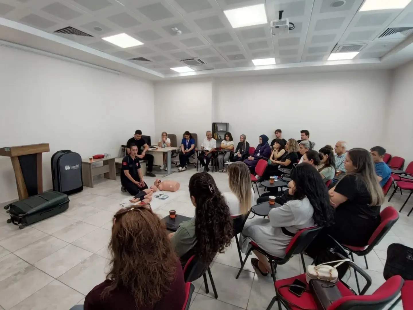 Karacasu’da sağlık personelinden saniyelere karşı yarış: Hayat kurtaran eğitim