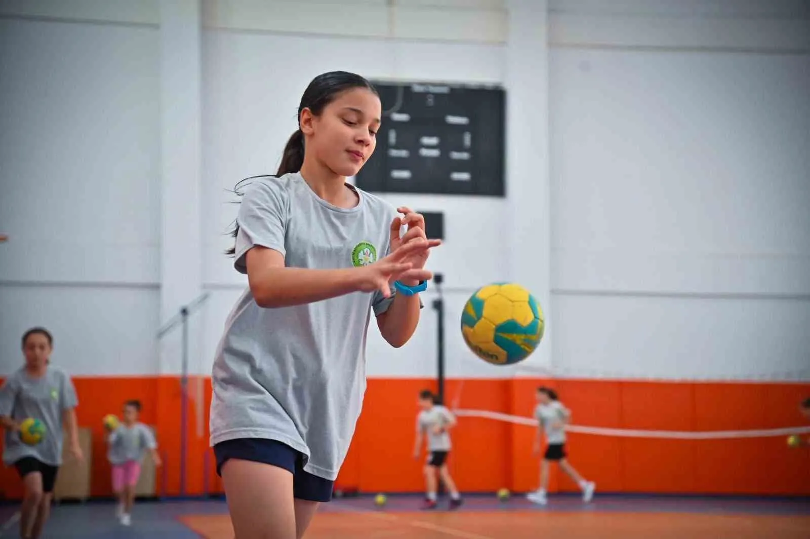 Manisa’da Yaz Spor Okulları’nda Final Zamanı: Minik Sporcular Sahneye Çıkıyor