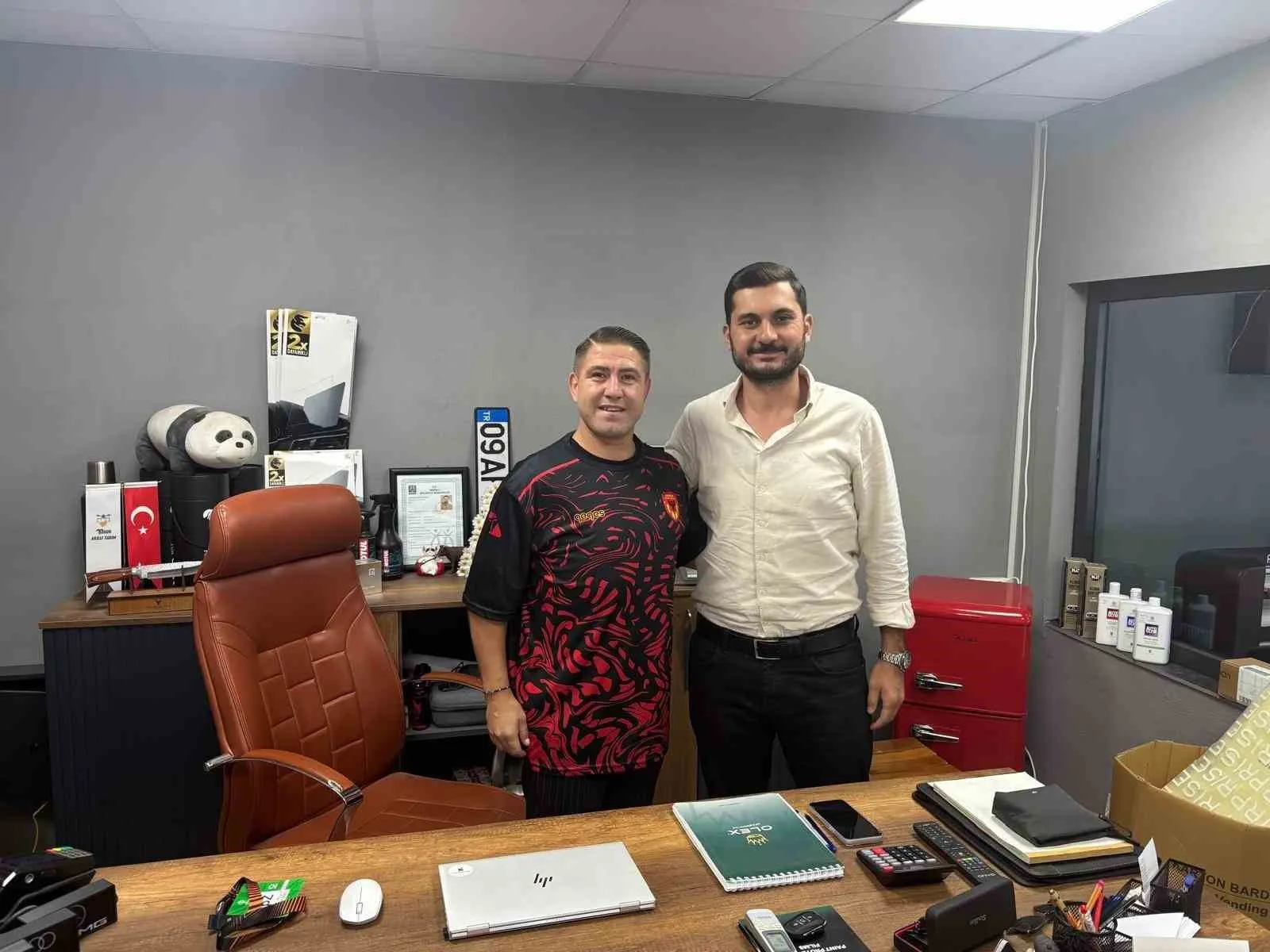 Yamalakspor’da devrim niteliğinde değişim: Tecrübeli isimlerle zirveye göz kırptılar