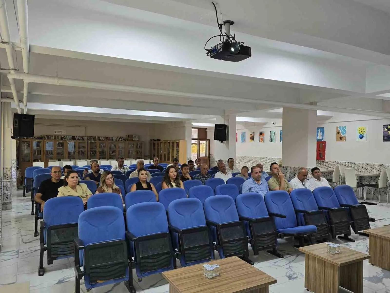 Emirdağ eğitim dünyasında hedef büyüttü: Yeni dönem için düğmeye basıldı