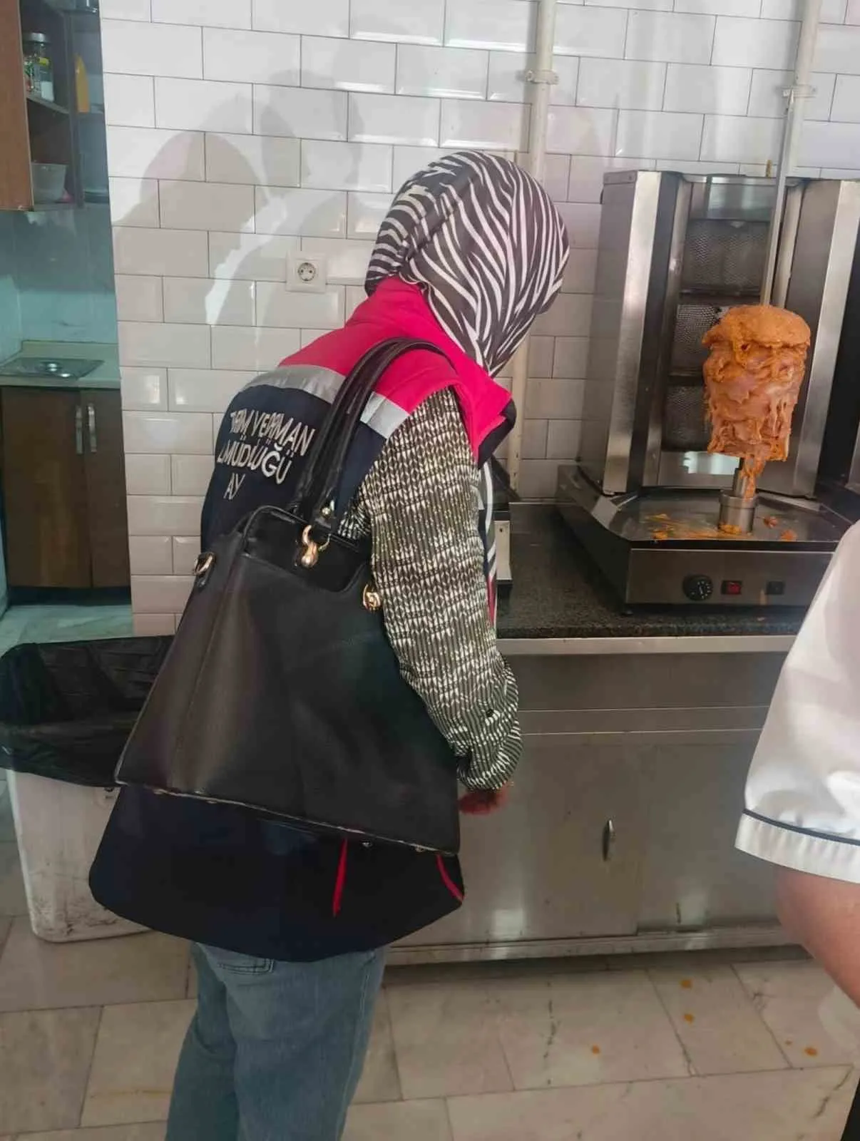 Söke’de öğrencilerin sağlığı için gıda denetim seferberliği