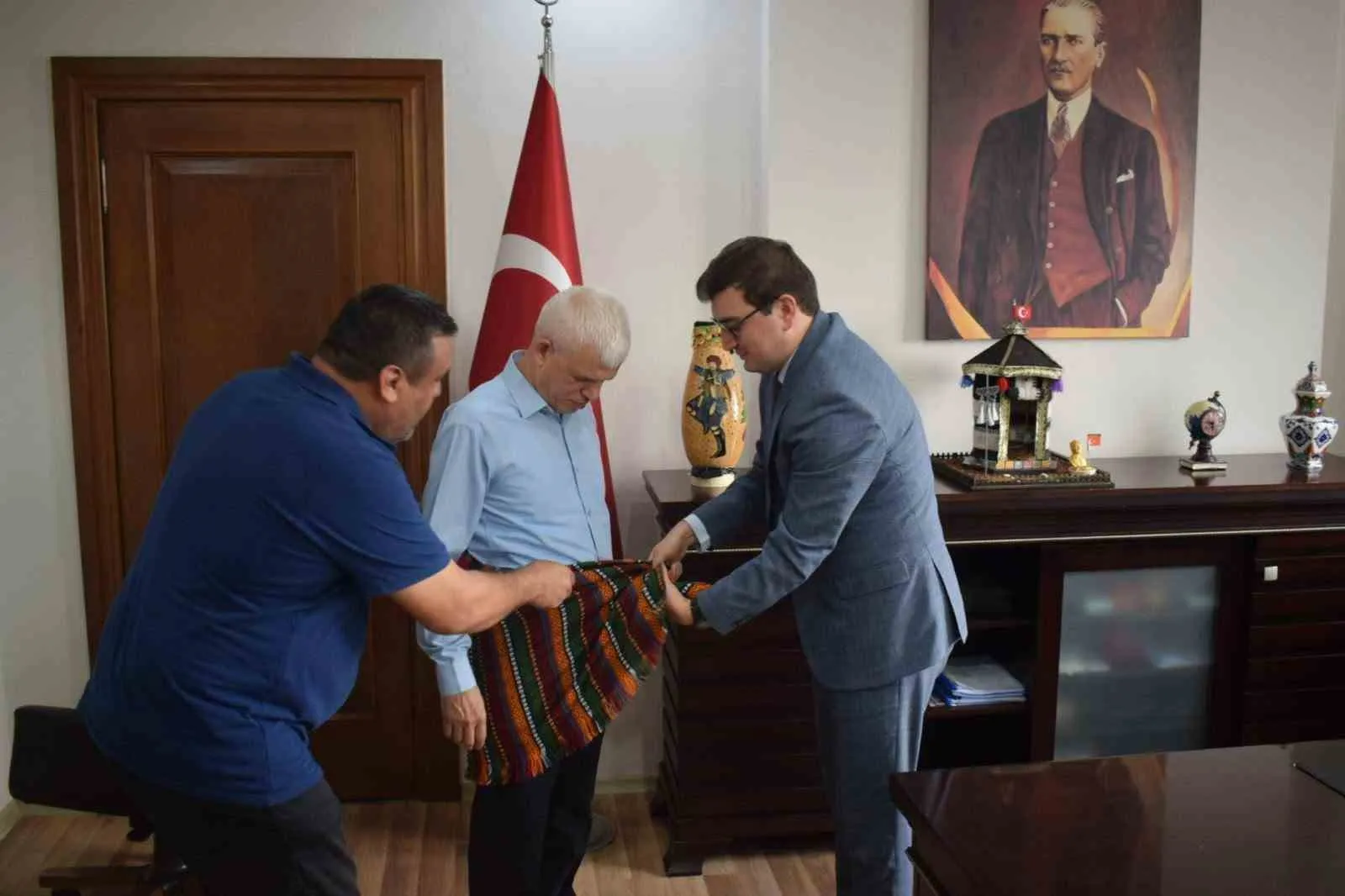 Bozdoğan'da esnafın gurur günü: Yılın ahileri Kaymakam Sözen tarafından ağırlandı