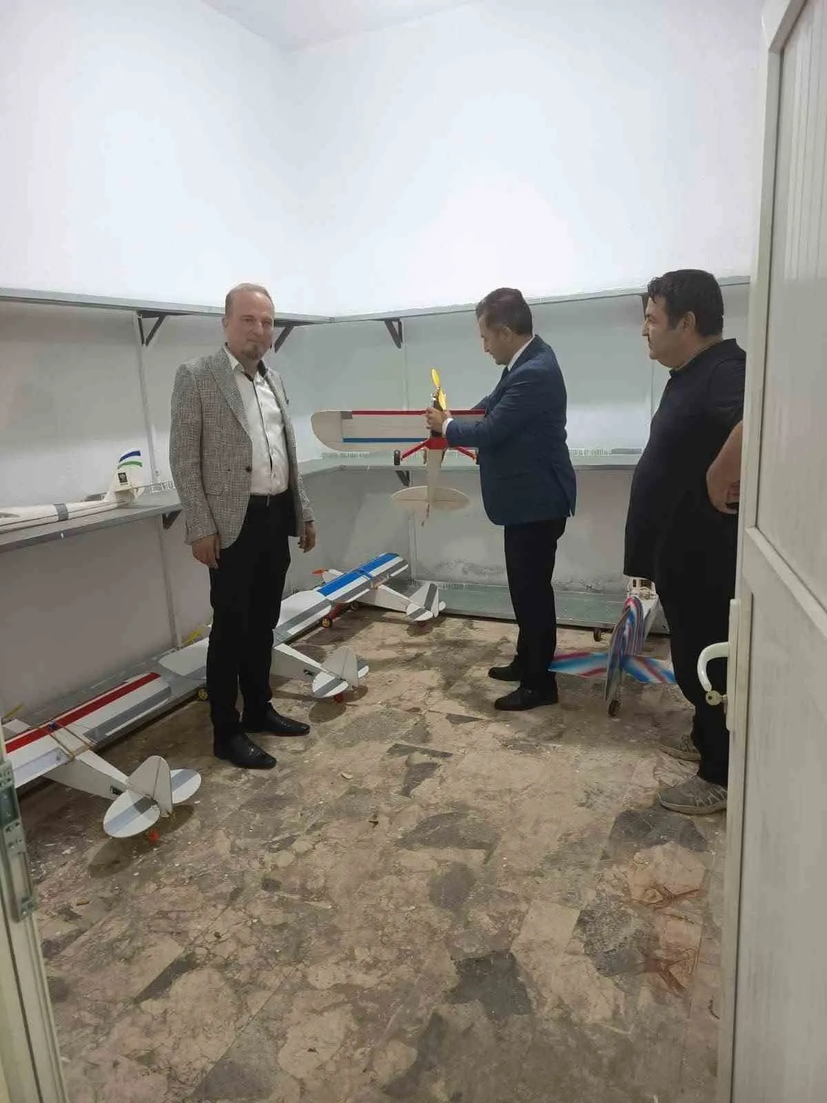 Genç mucitlerin gökyüzü hayali Bolvadin’de gerçeğe dönüşüyor