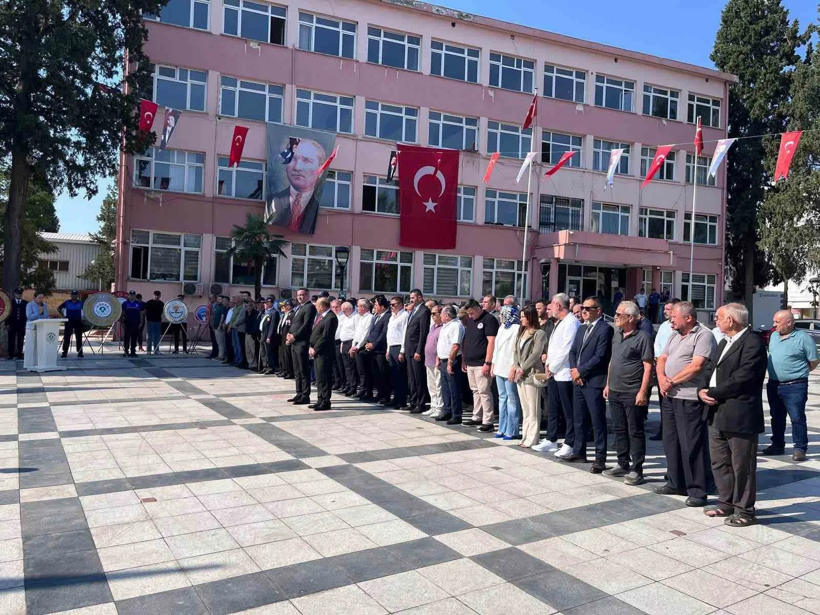 Sarıgöl’de 104 yıllık gurur tablosu: Kurtuluş coşkusu akşam konserle zirveye taşınacak