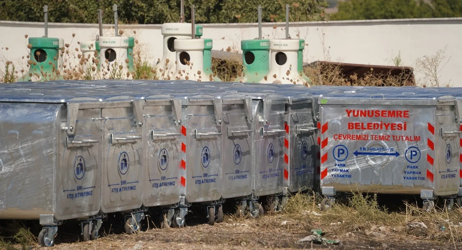 Yunusemre’de temizlik seferberliği: Binlerce konteyner yenileniyor