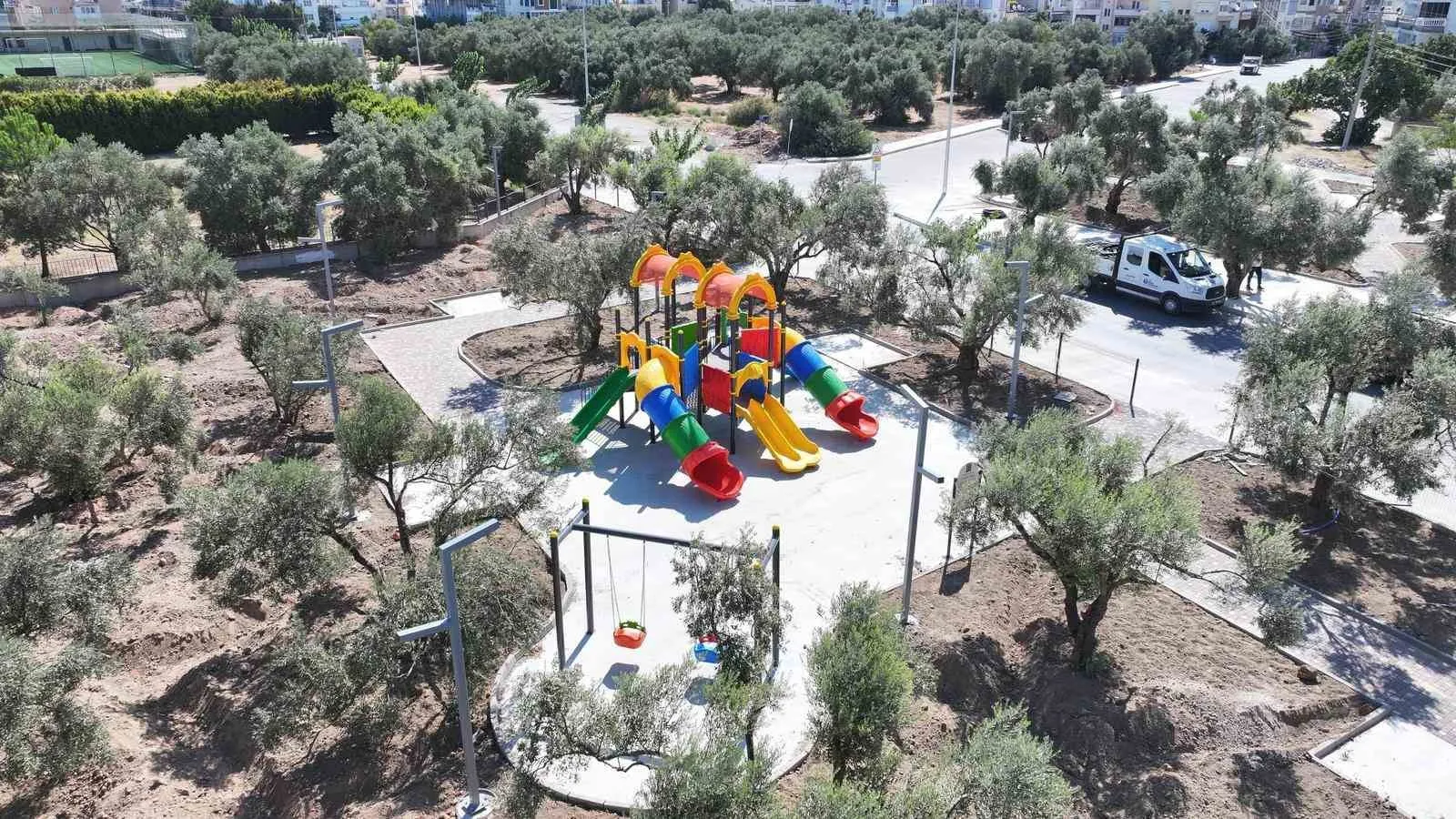 Didim’de zeytin ağaçlarının gölgesinde yeni bir sosyal yaşam dönemi başlıyor