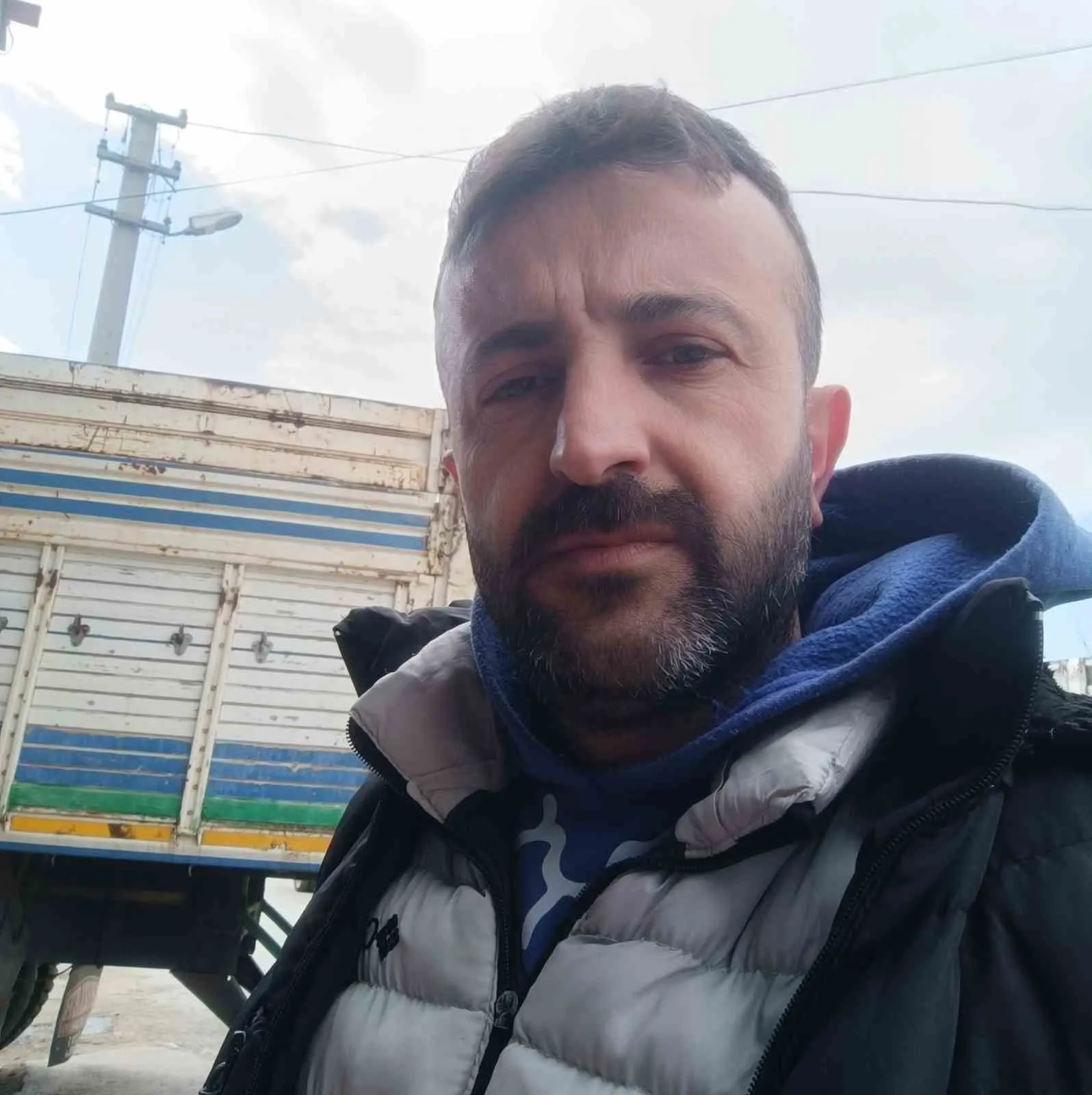 Salihli’de sabah saatlerinde acı tablo: Kahvehane masasında can verdi