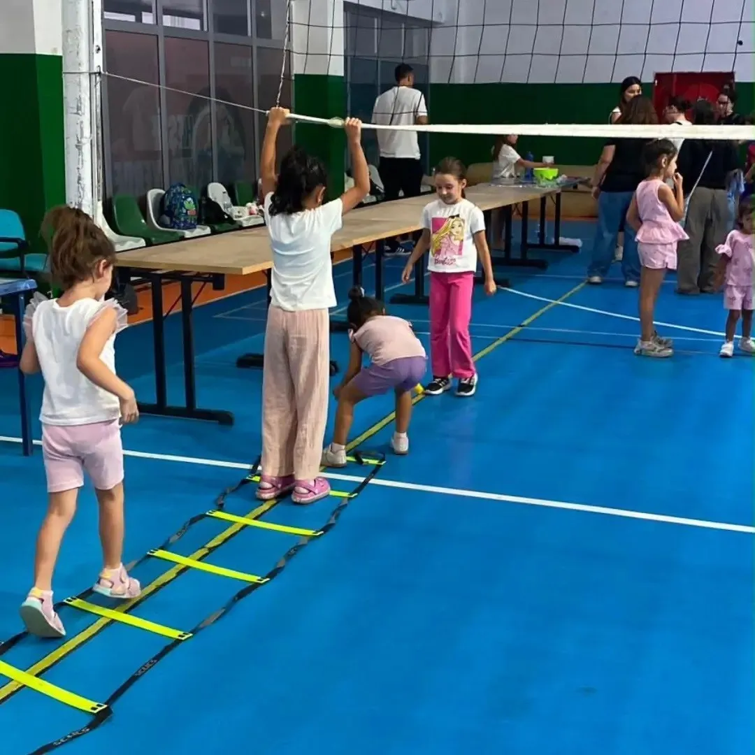 Menteşe'de çocukların yaz neşesi şölenle taçlandı
