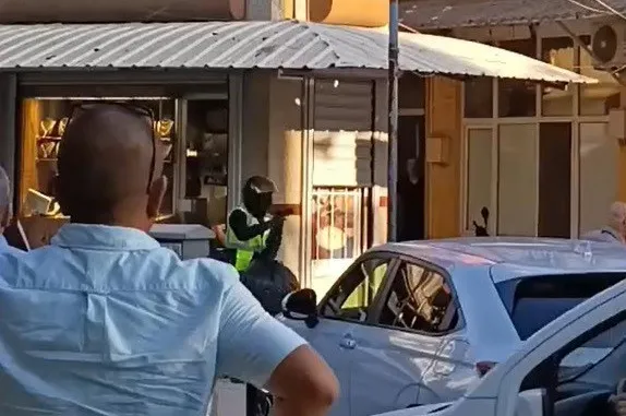 Salihli'de kuyumcu dehşeti: Esnafın dikkati faciayı önledi