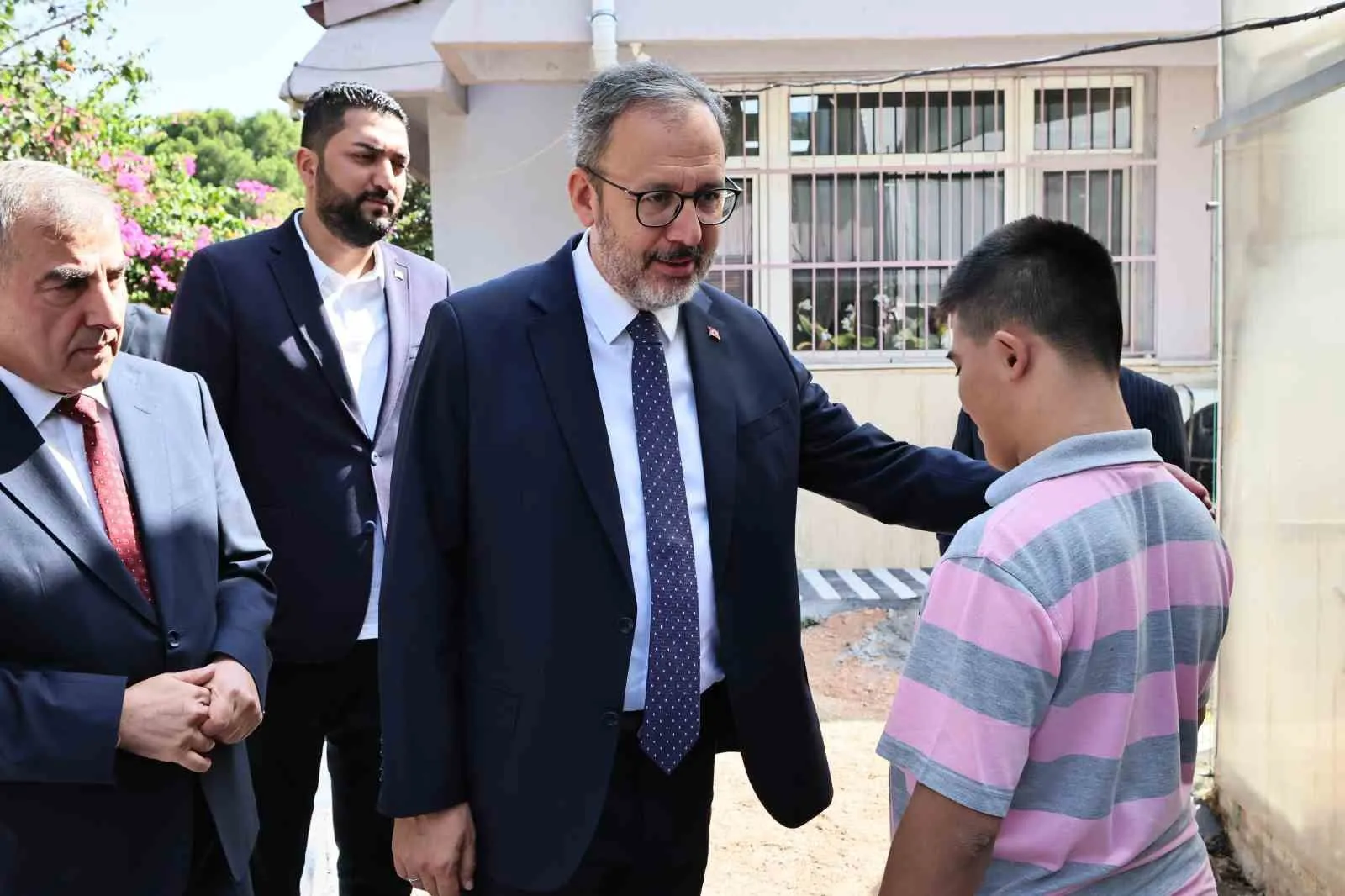 Özel eğitimde engel tanımayan vizyon: Kasapoğlu’ndan İzmir’e kapsamlı destek