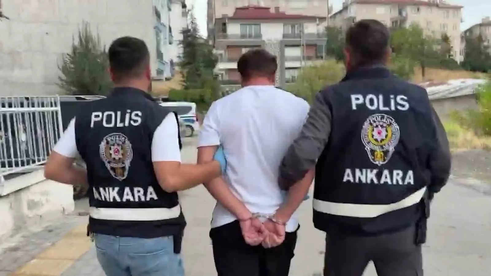 Sosyal medyadaki suç ağına dev şafak operasyonu: Bin 8 kişi için düğmeye basıldı