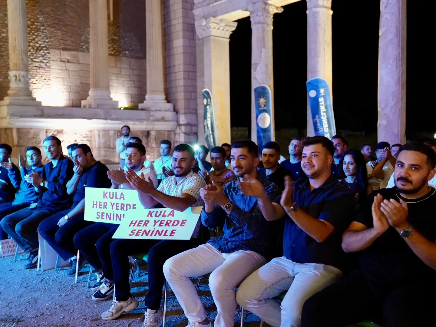 Sardes’in gölgesinde siyasi vizyon: Gençler Türkiye’nin yarınını değil bugününü inşa ediyor