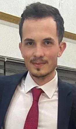 Evlat acısıyla yanan anneden mahkeme salonunda isyan: O dışarıda gezerken adalet nerede?