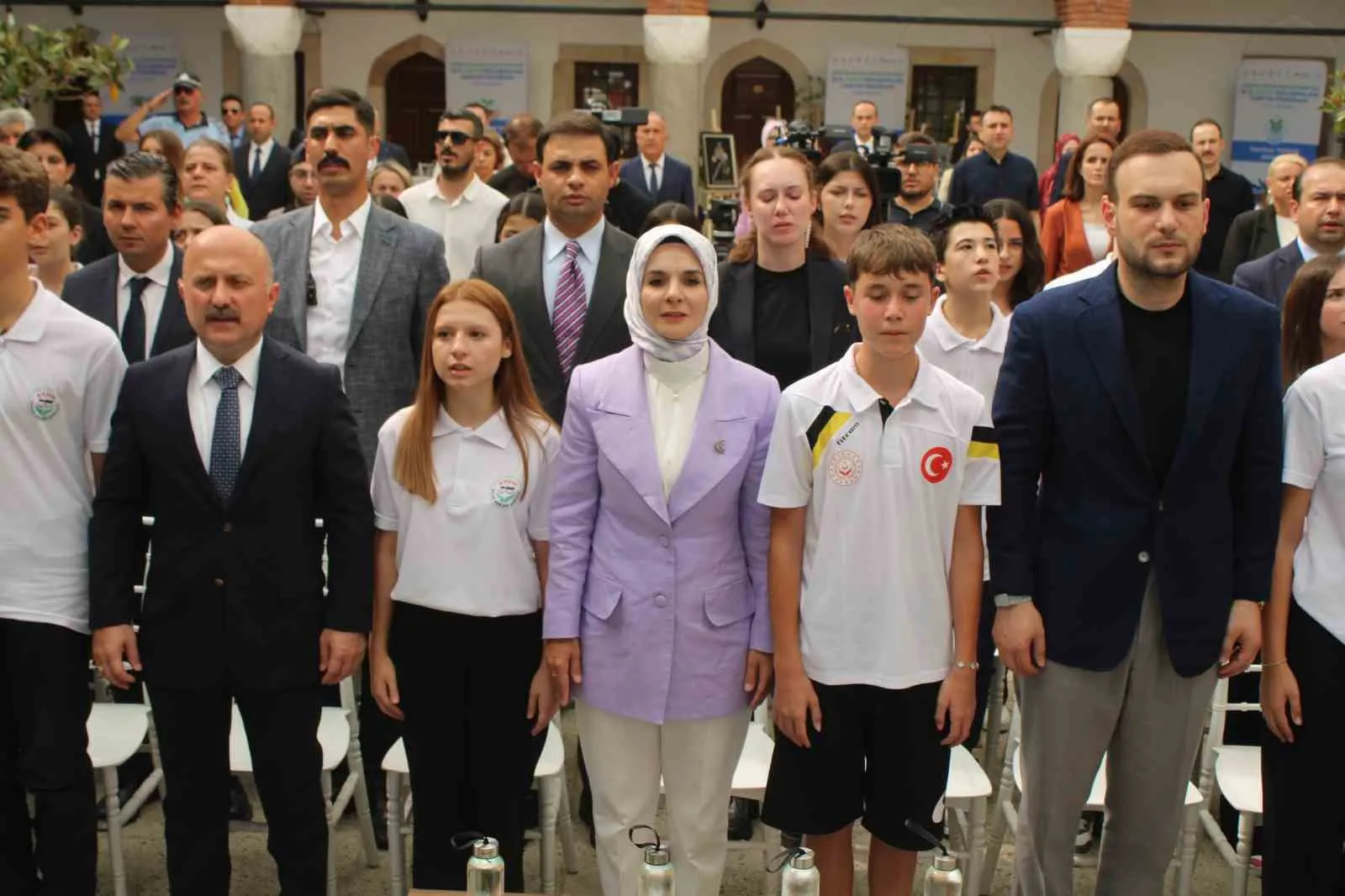 İklim krizinin gerçek mağdurları çocuklar: Bakan Göktaş'tan "geleceği birlikte inşa edelim" mesajı