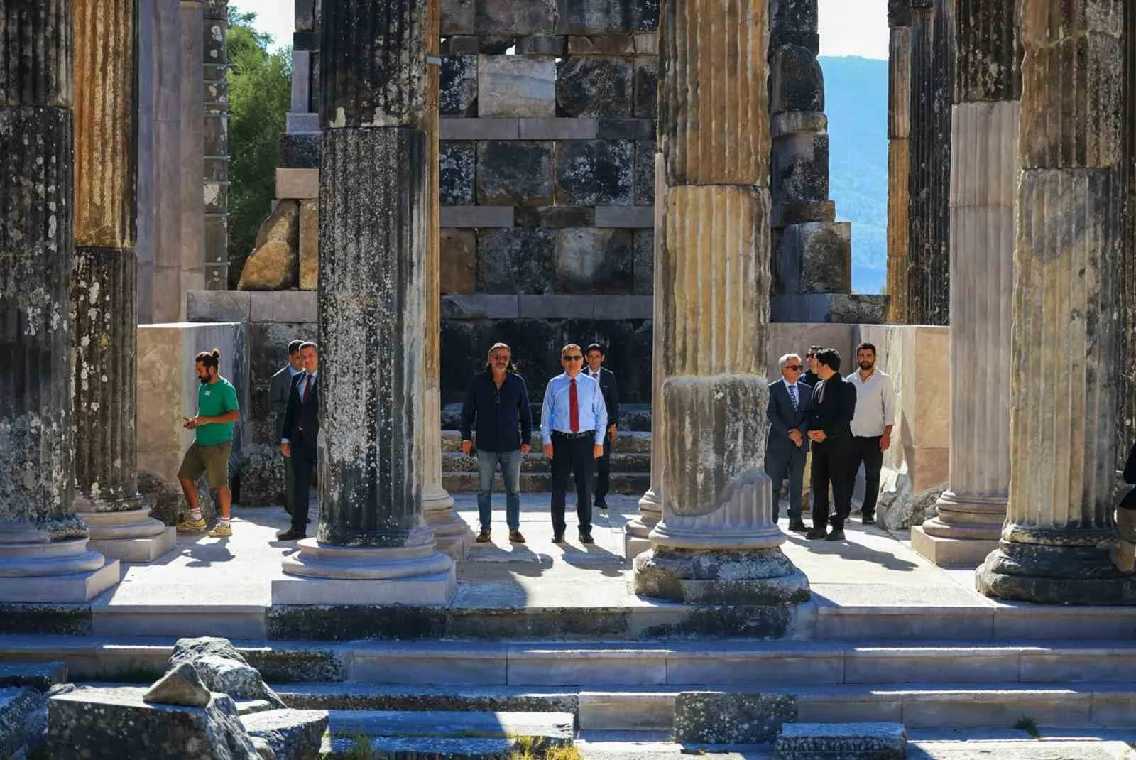 Muğla’nın tarih hazinesine yakın markaj: Vali Akbıyık’tan Euromos çıkarması