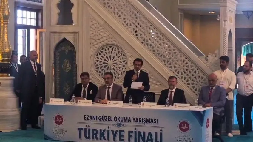 Denizli'nin sesi zirveye taht kurdu: Türkiye'nin en iyi ezan okuyan ismi belli oldu