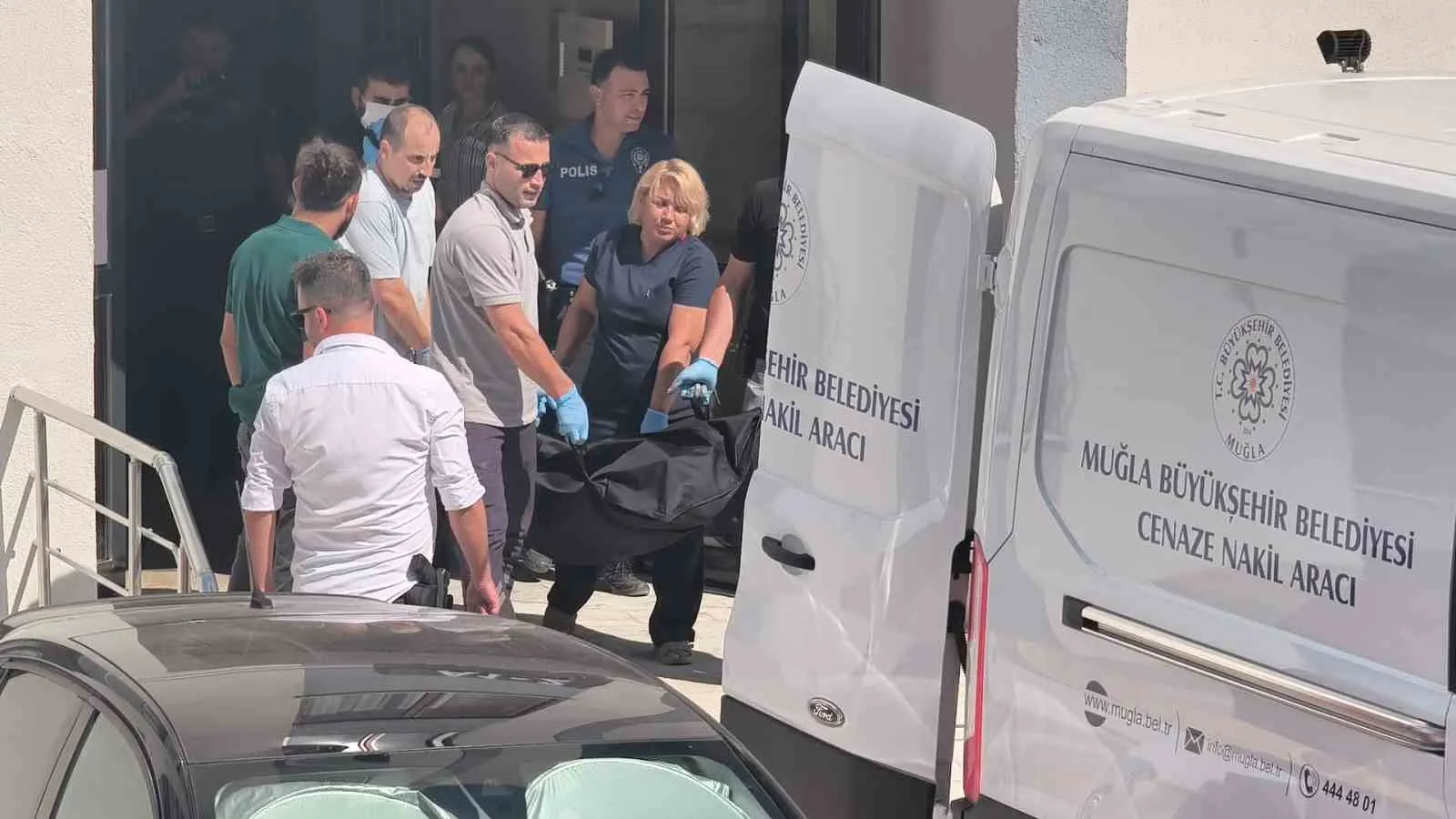 Menteşe’de Kan Donduran Olay: Eski Sevgili Önce Onu Vurdu, Sonra Aynı Silahla Yaşamına Son Verdi