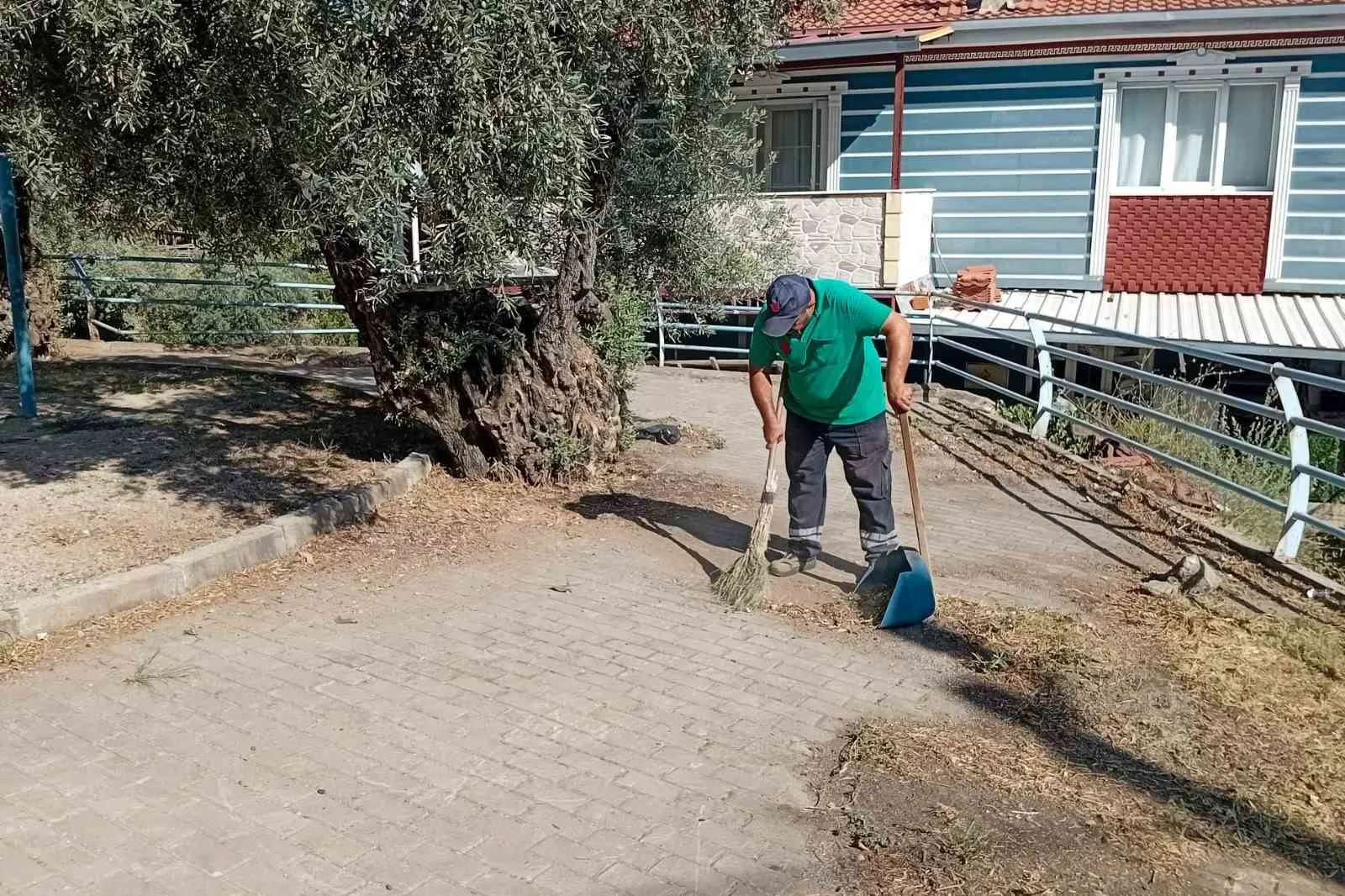 Eğrikavak’ta bahar temizliği: Efeler Belediyesi’nden dört dörtlük hizmet