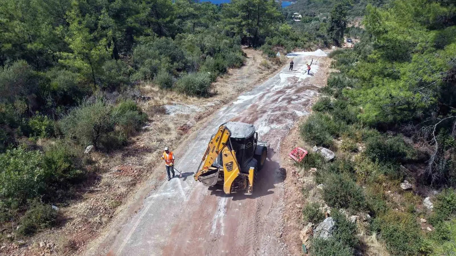 Marmaris’te altyapı seferberliği: 30 yıllık borular değişiyor, turizm tesisleri rahat bir nefes alıyor