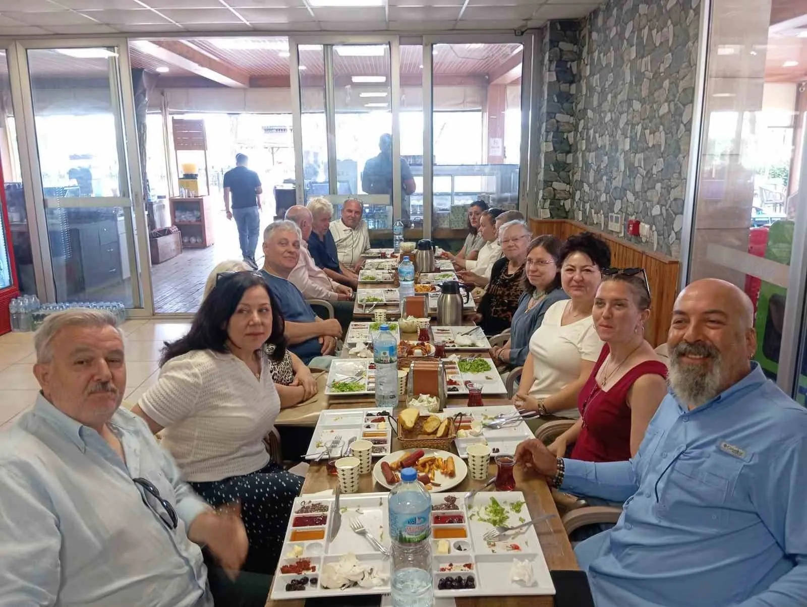 Balkanlardan gelen dostluk rüzgarı Manisa’da buluştu