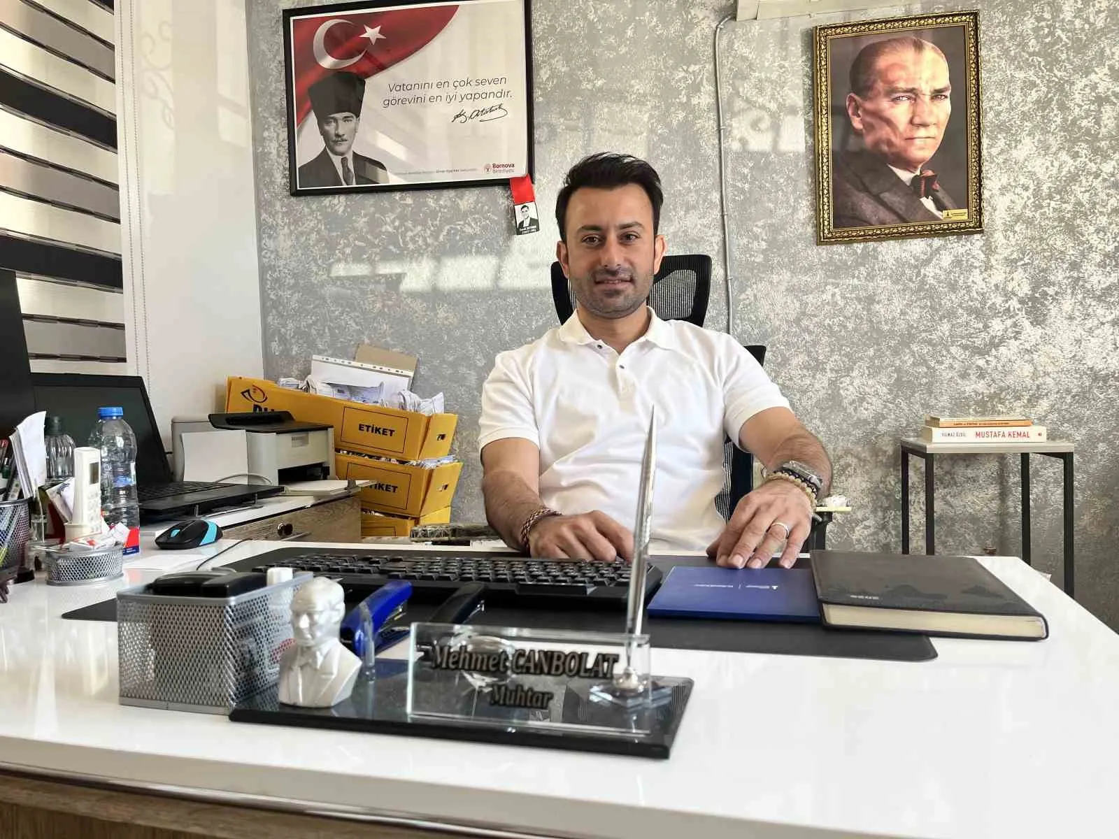 Bornova'da saniyelerle yarış: Muhtarın soğukkanlı müdahalesi minik çocuğu hayata döndürdü