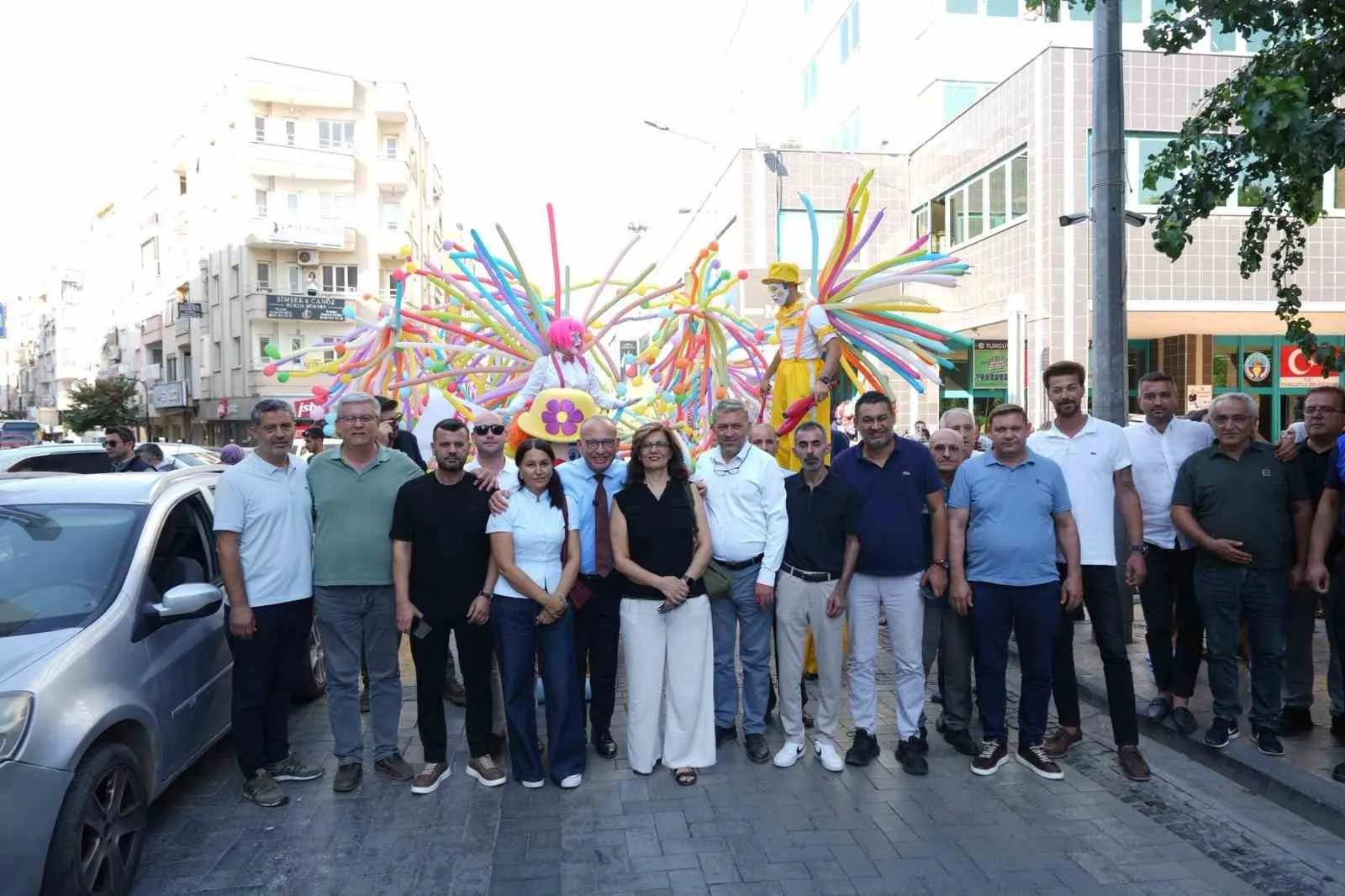 Turgutlu’da 1 Eylül coşkusu: Barışın dili çocukların oyunlarıyla konuşuldu