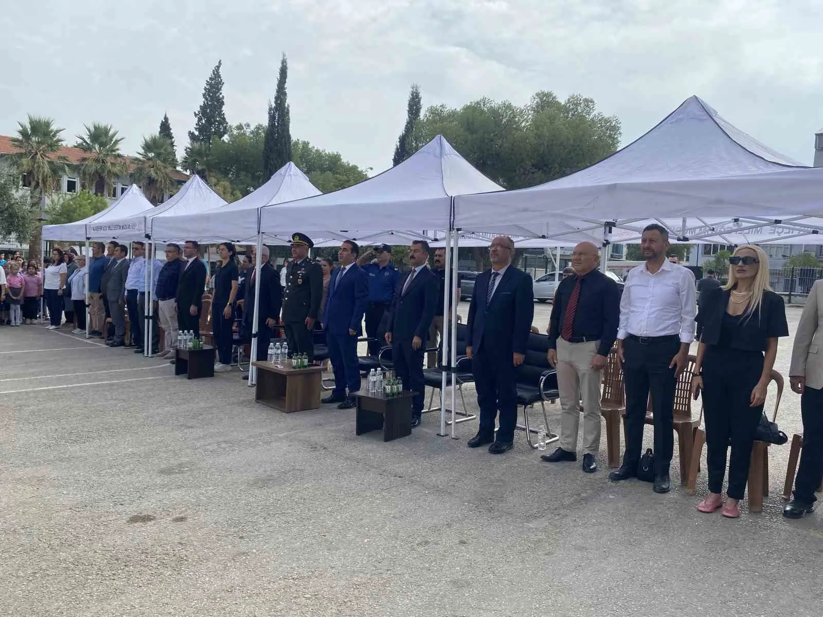 Alaşehir’de eğitim maratonu başladı: 18 bin öğrenci sıralarına döndü